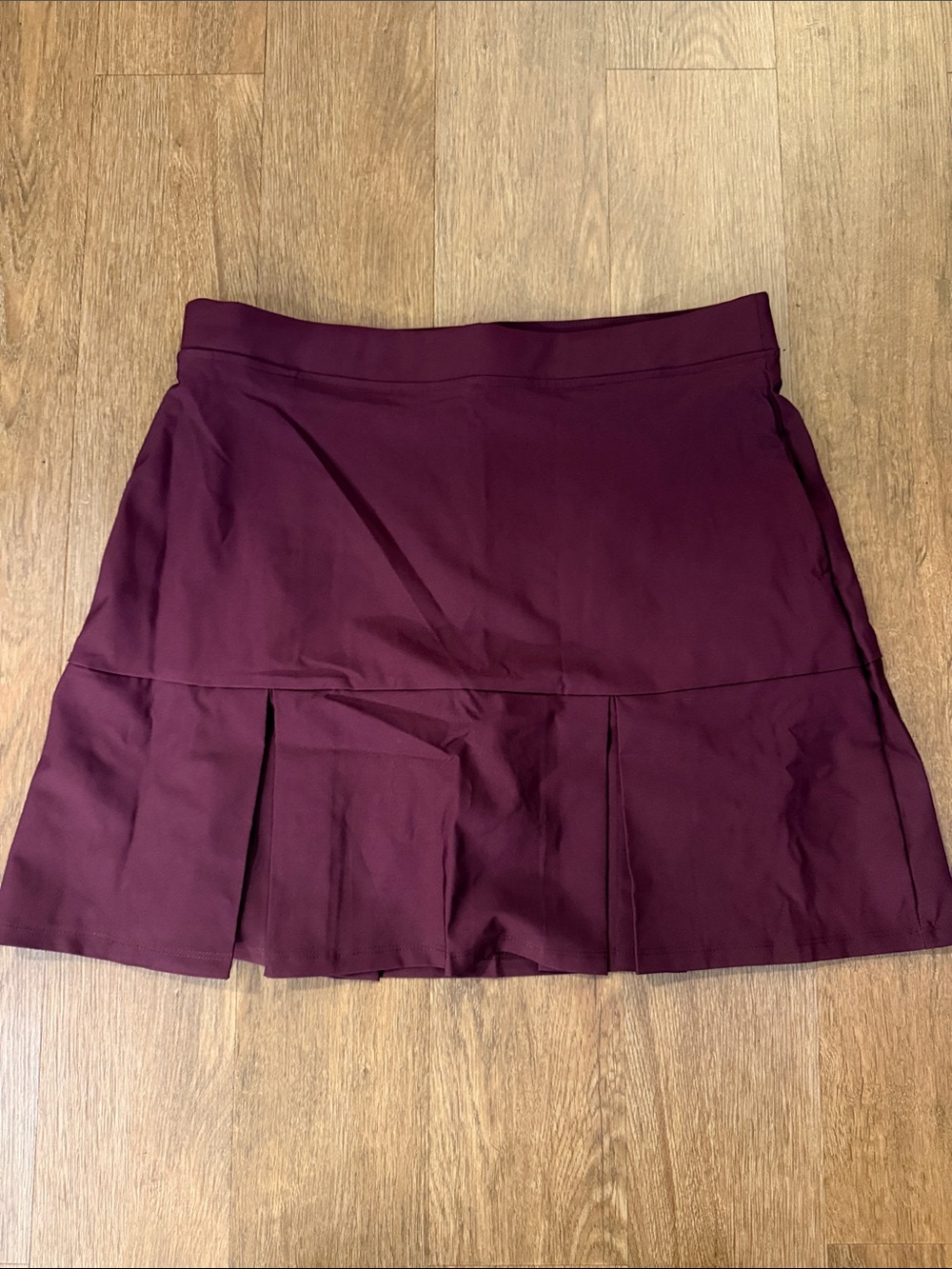 2 Stella Parker Women’s Pleated A-Line sport skirts in Burgundy and floral